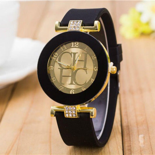STEVVEX simple leather Casual Quartz Watch Women Crystal Silicone Watches Wrist Watch For Women and Girls Coffee