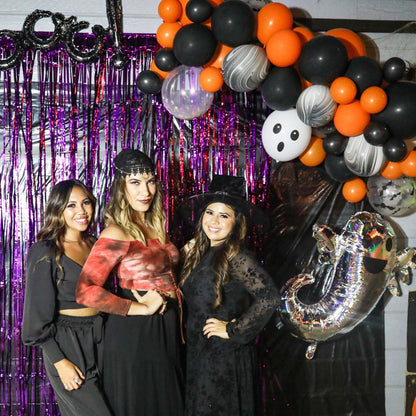 Classic Halloween Balloon Garland Kit– Black, Orange, Ghost & Bats