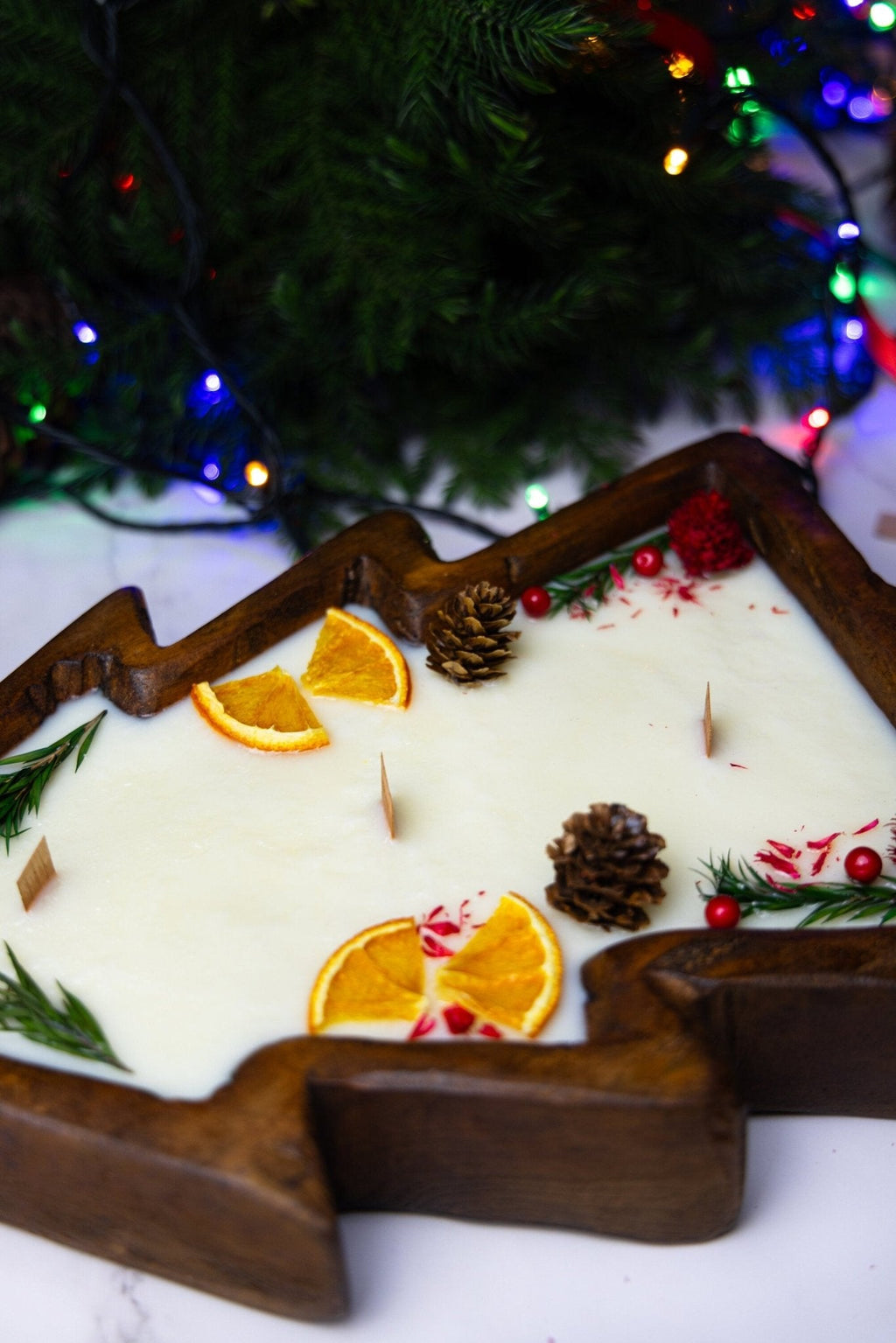 Large Christmas Tree Wooden Dough Bowl Scented Candle – Handcrafted Soy Wax Holiday Decor & Gift