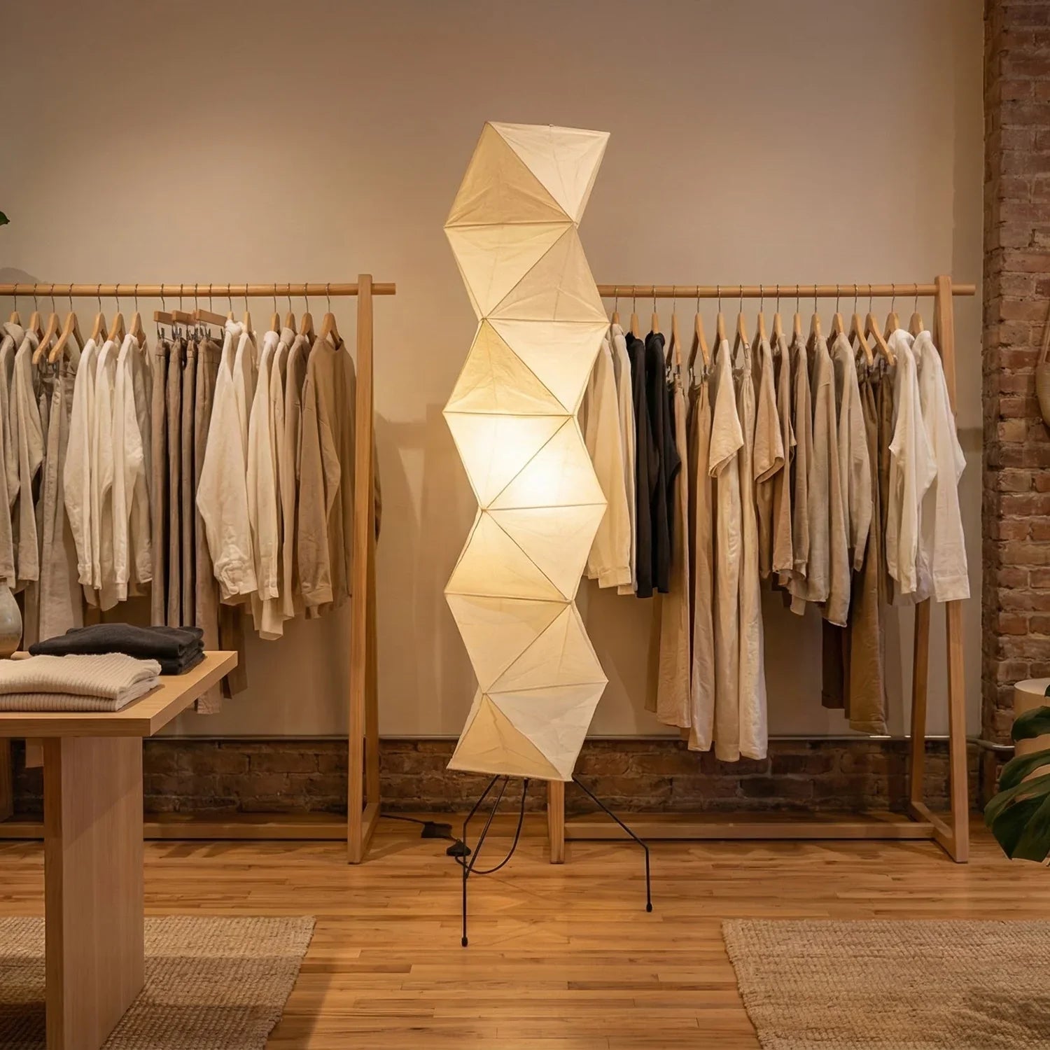 Akari Rhombus Origami UF4-L8 Floor Lamp